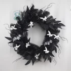 China Senmasine 24Inch white Ghost Halloween Wreath with spider black pine needle artificial leaves party decoration manufacturer
