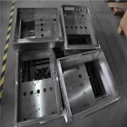China stainless steel welding contron box tapping with bolt Hersteller