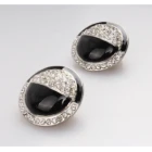 Çin Cheap Wholesale 2017 New Arrival Stud Earrings Beautiful Accessories for Women üretici firma