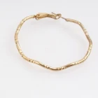 الصين Jewellery gold new design hoop wholesale china earrings designs E30100 الصانع