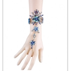 Çin New bracelet fashion alloy bracelets temperament wild diamonds with fingers bracelet Desny 2018 wholesale üretici firma