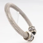 China Großhandel neue Designs Mode Stein Textur Mode Armreif Hersteller