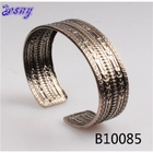 China engraved open indian fashion tattoo antique brass bangle manufacturer