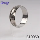 China fashion charming muslim men silver bangle bracelet B10050 manufacturer