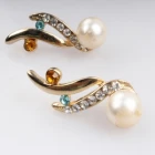 الصين gold plated jhumka fashion imitation pearl stud earrings E30042 الصانع
