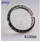China make elastic beaded bracelet black coral bracelet B10066 fabricante