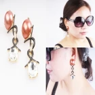 الصين wholesale chinese earring bead indian clip on earrings الصانع