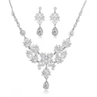 China Bridal ornament butterfly design big drop necklace earrings wedding accessories for women New Arrive Hersteller
