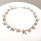 China Perfect Leaf Pearl Necklace Styles Precious Charm Necklace Manufacturer in China manufacturer