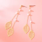 porcelana Professional Zinc Alloy Gemstone Long Stud Earrings Manufacturer from China fabricante