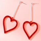 porcelana Red Heart Shape Zinc Alloy 925 Sterling Silver Earrings Manufacturer in China fabricante