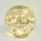 الصين Excellent Quality Glass Lighted Ball Ornament الصانع