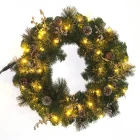 Cina Corona di Natale in PVC con decorazioni naturali Pinecone produttore