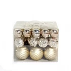 中国 Salable good selling wholesale christmas ball ornaments メーカー