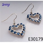الصين Cheap wholesale gold heart shape clip on earrings E30179 الصانع