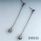 الصين Pakistani cheap crystal snowball silver earrings designs E30152 الصانع