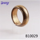 الصين saudi gold jewelry elastic wide metal bangle bracelet B10029 الصانع