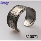 الصين tribal ethnic flower antique silver bracelet cuff bangle B10071 الصانع