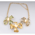 الصين Beautiful Flower Alloy Bracklet Wholesale Fashion Jewelry OEM Factory in China الصانع