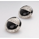 China Cheap Wholesale 2017 New Arrival Stud Earrings Beautiful Accessories for Women manufacturer