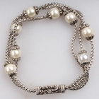 China Lady Fashion Accessories Alloy Pearl Bangle Bracelet Wholesale Fashion Jewelry OEM Factory manufacturer