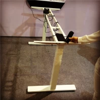 China China Hot Sale Electric Height Adjustable Desk Frame Sit Stand Desk Height Adjustable Desk fabrikant