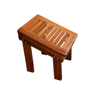 Chine Tabouret de pied de douche en bois en gros, repos de pied de douche robuste, étape de pied de douche en bois pour salle de bain fabricant