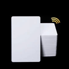 porcelana Impresión personalizada MIFARE 1K NFC tarjeta inteligente en blanco 13,56 mhz Ntag213/ntag215/ntag216 Tarjeta con Chip pvc id tarjeta rfid nfc en blanco fabricante