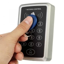 porcelana Control de acceso RFID independiente para seguridad y control de una sola puerta fabricante