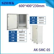 Chine Ensemble de boîtiers étanches IP65 en fibre de verre SMC 600 x 400 x 230 mm, classé IP65 pour les systèmes d'énergie solaire, les compteurs, les panneaux PLC et la distribution extérieure fabricant
