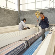 Chine Usine de gouttière de toit d'eau de Chine de pluie de PVC sur le fabricant de vente fabricant