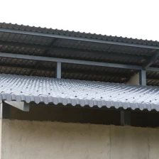 Chine Tuile de toit de villa en plastique de qualité en résine synthétique fabricant