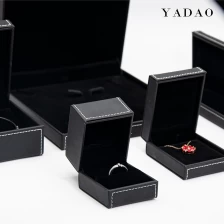 Chine boîte d'emballage de bijoux en cuir pu personnalisé boîte d'emballage cadeau en cuir noir fabricant