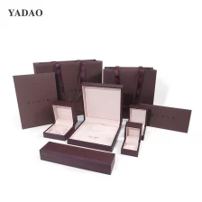 China fashionable stylish functional Claret red pu leather microfiber full set diamond wedding jewelry packaging box manufacturer