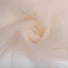 porcelana Tela de malla de tul de nailon suave duro de Shenzhen CYG para vestido de novia fabricante
