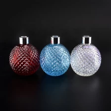China Luxury white round glass oil fragrance diffuser bottle aroma home decoration manufacturer