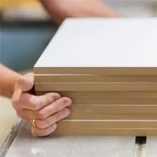 Թյուն Բարձրորակ MDF 3mm 6mm 9mm 12mm 15mm փայտե Թիթեղներ Սպիտակ մելամինե ՄԴՖ տախտակ պահարանի և կահույքի համար արտադրող