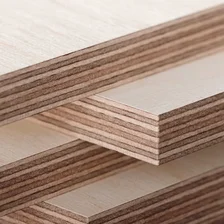 Китай 1220X2440 мм шперплат, устойчив на термити, обикновен 18 мм търговски шперплат Производител