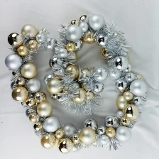 China Senmasine 6ft bauble garland with tinsel gold sliver ball ornaments indoor outdoor home hanging decor manufacturer