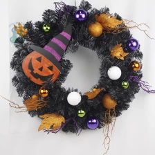 China Senmasine 24Inch Front Door Halloween Wreaths with Smiling face wooden sign Maple Leaf hanging decor manufacturer