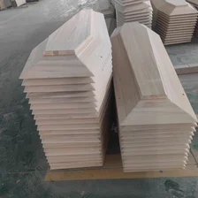Chine Cercueils en bois de paulownia de Chine avec poignées et tissu à l'intérieur fabricant
