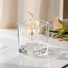 China Luxury Square Shape Thick Wall Glass Candle Jar for Scented Candle Filling manufacturer