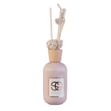 China Sunny pink white  ceramic aromatherapy reed diffuser bottle manufacturer