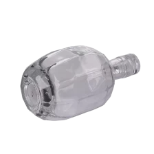 الصين زجاجة من الزجاج الشفاف سعة 8 أونصة مع غطاء لديكور المنزل الصانع
