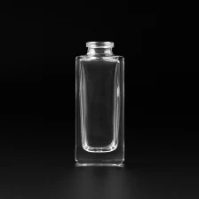 porcelana Botella de aroma de vidrio de 14 ml de forma de rectángulo premium para envases de perfume fabricante