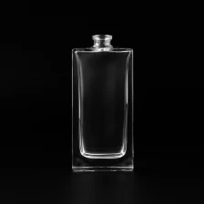 porcelana Popular etiqueta privada personalizada 62 ml de botella de vidrio vacío para envases de perfume fabricante