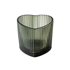 中国 心形竖条纹玻璃蜡烛罐家居装饰 制造商