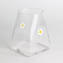 Çin El Sanatları Papatya Kakma Dekor Büyük 500 ml 16 oz Kare Cam Depolama Kavanoz Hava Geçirmez Konteyner Bambu Kapaklı Borosilikat Cam Mutfak Kiler için üretici firma