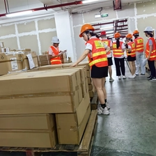 China Cost-Effective Air Freight to Middle East - Dubai/UAE Direct Flight Shipping Service Freight Forwarder