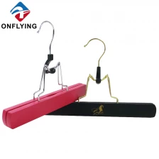 China High Quality Custom Hair Extension Wooden Wig Storage Hangers Factory Supplier manufacturer